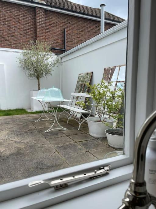 Willow House, Georgian Property In Shepperton Luaran gambar